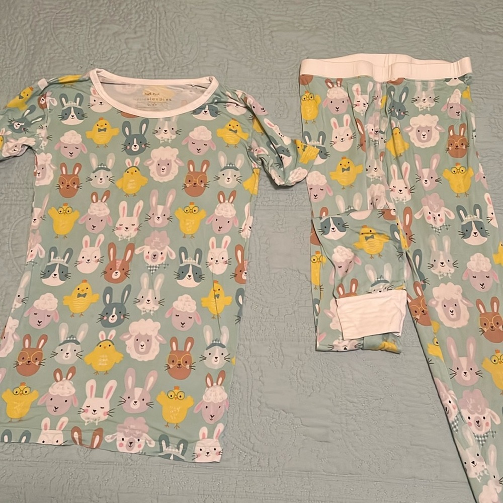 Little Sleepies Bunny print size 9/10
